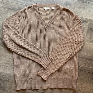 Yves Saint Laurent • V Neck Long sleeve